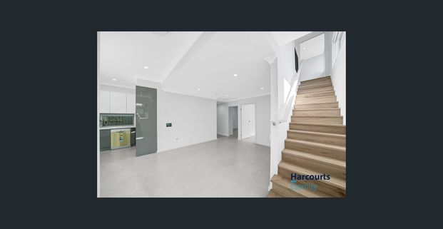 Brand New 4-Bedroom Townhouse, Your Luxurious Lifestyle in Girraween! - Photo 1