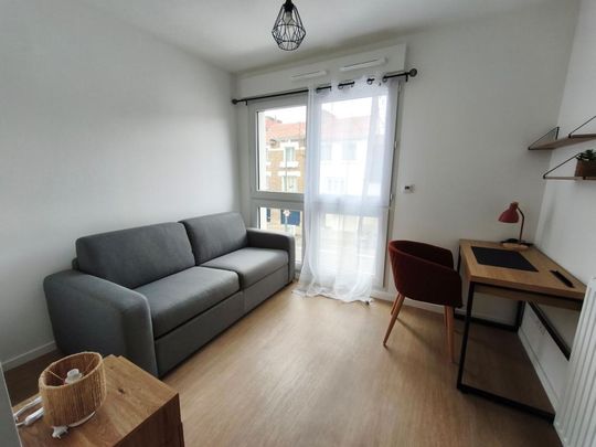 Location Appartement 1 pièce Meublé 17m² NANTES 44300 - Photo 1