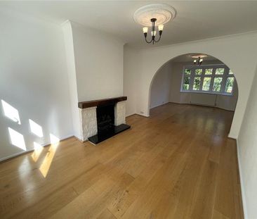 3 bedroom semi-detached house to rent - Photo 2