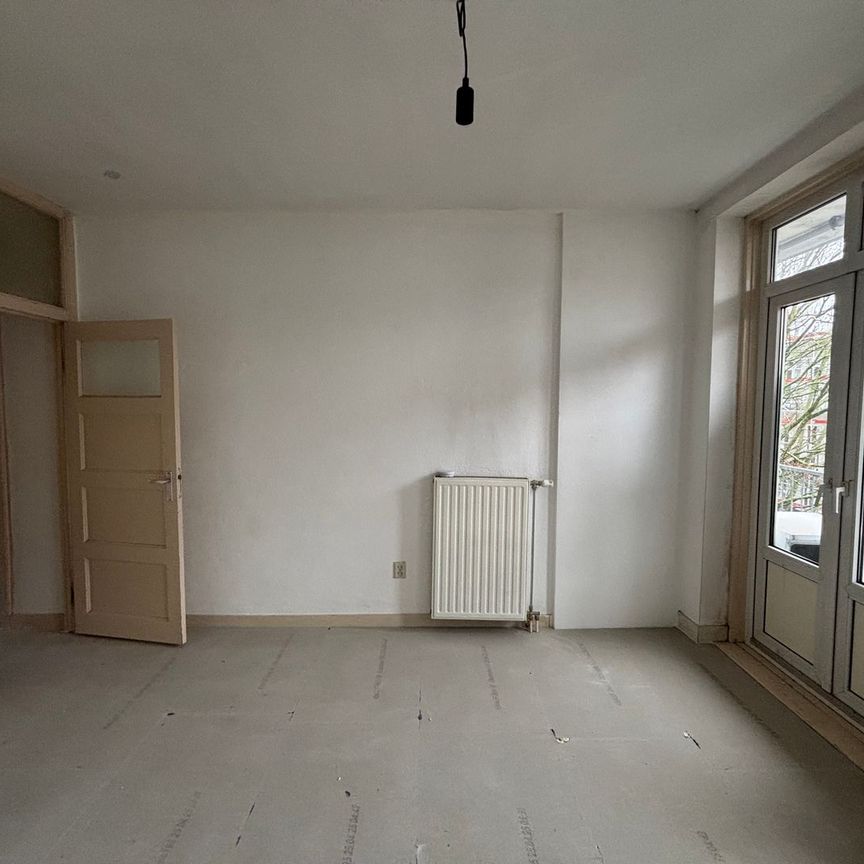 Appartement te huur: Jan Evertsenstraat 79-2 1057 BR Amsterdam - Photo 1