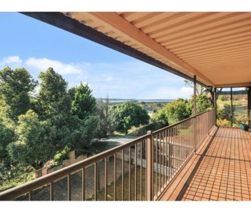 95 Tait Avenue, Kanahooka, NSW 2530 - Photo 4