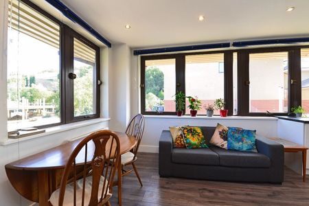 Catteshall Lane, Godalming - 1 bedroomProperty for lettings - Seymours - Photo 4