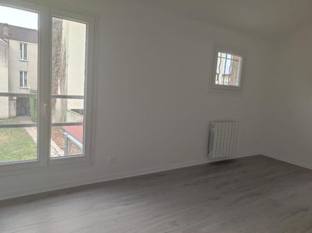 Location Appartement 2 pièces 33m² GAGNY 93220 - Photo 2