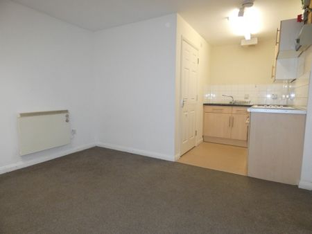 studio to rent London Road, Portsmouth, PO2 - Photo 2