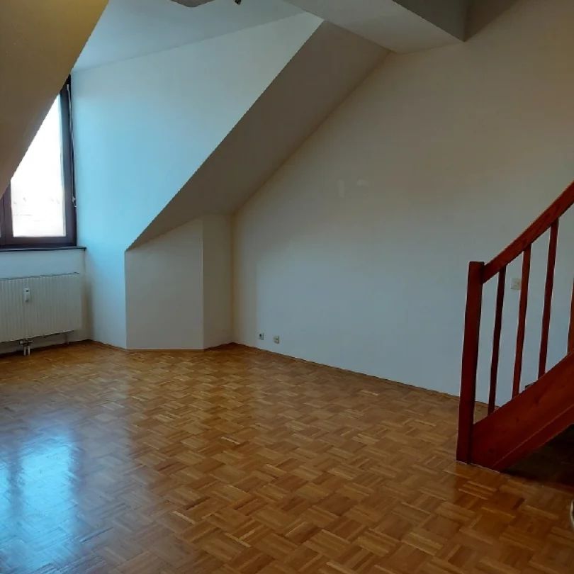 Schöne Galeriewohnung in der Innenstadt! Marburger Kai! - Photo 1