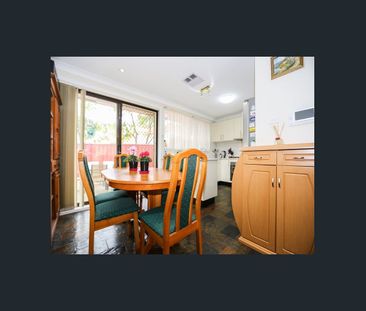 Modern Villa in heart of Ingleburn - Photo 3