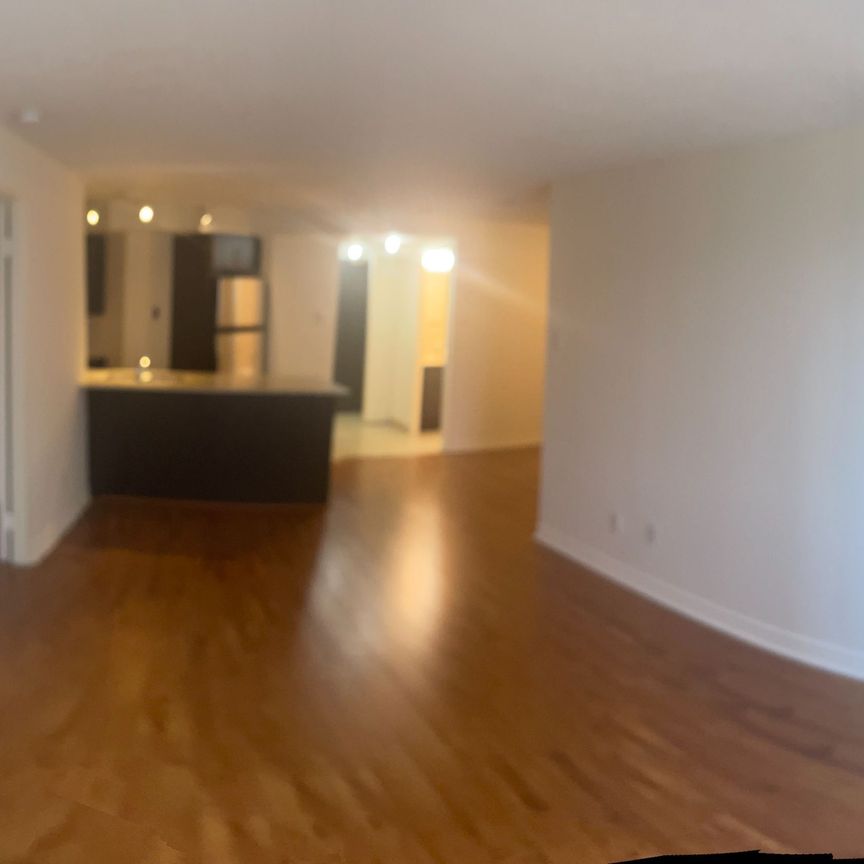 For Lease - 736 Bay Street Unit# 403, Toronto, Ontario - Photo 1