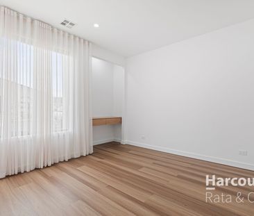 Architecturally Inspired Living with Unrivalled Appeal - Photo 1