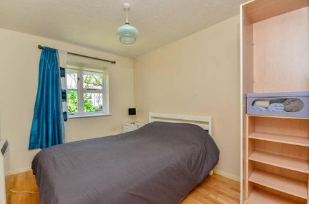 1 bedroom flat to rent - Photo 4