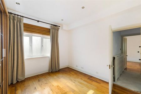 3 bedroom mews to rent - Photo 4
