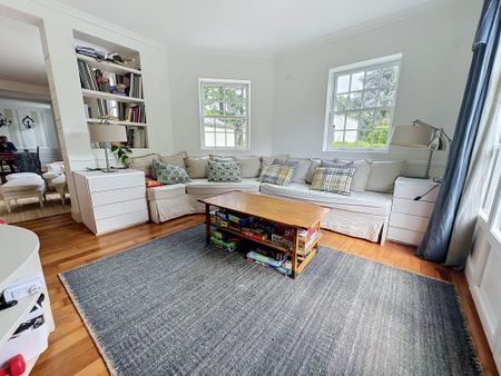 Tout savoir sur cette maison à Vaucresson - Photo 2