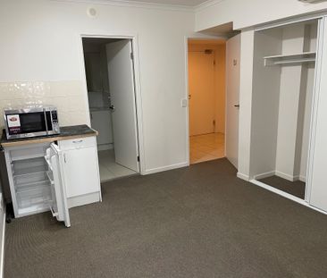 12a/128 Merivale Street, QLD, 4101, South Brisbane - Photo 2