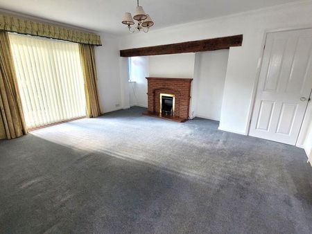 3 bedroom detached bungalow to rent - Photo 4