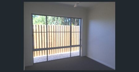 Spacious Modern Living in Nudgee - Photo 4