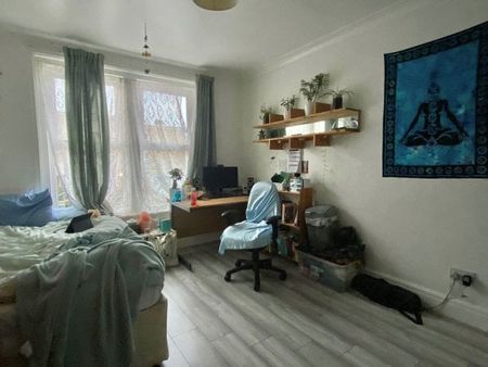 Cross Street, Portsmouth ***VIDEO TOU... - Photo 3