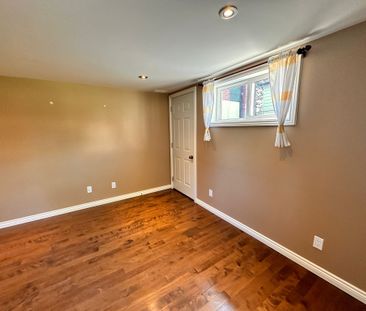 For Lease - 404 Trent Street, Whitby, Ontario - Photo 5