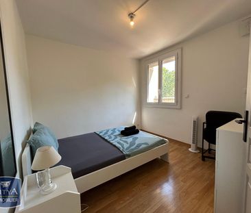 Location Appartement 4 pièces 63m² AVIGNON 84000 - Photo 5