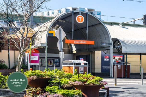 Boutique Complex | Two Bedroom Apartment in Prime Location - Photo 1