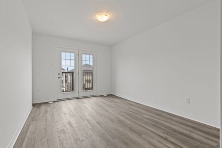 For Lease - 62 Pogie Drive, Welland, Ontario - Photo 2