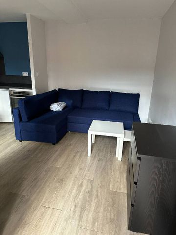 Beau studio meublé en location de 25,26m², situé rue de Fontenelle à Rouen, 490€ charges comprises - Photo 2