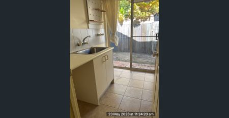 COMFORTABLE 3 BEDROOM HOME WITH AIRCON IN SECURE COMPLEX - Photo 5