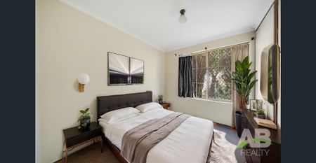 Lakeside Living! - Photo 3