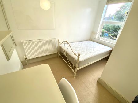 28 Gleave Road - Photo 4