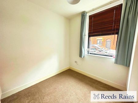 2 bedroom terraced house to rent - Photo 3