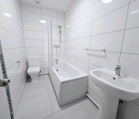 1 bedroom flat to rent - Photo 4