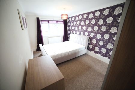 Chittering Close, Lower Earley, Reading, Berkshire, RG6 - Photo 5