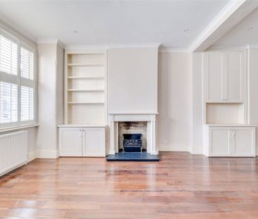 A beautifully refurbished and extended five bedroom period terraced... - Photo 6