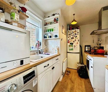 2 bedroom bungalow to rent - Photo 2