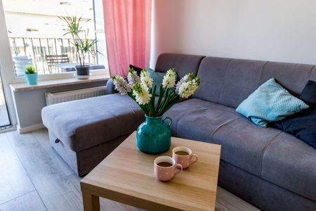 Śliczne przytulne osobne dwa pokoje 48.41 m² - Zdjęcie 2