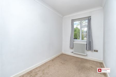 New Wanstead, E11, London - Photo 3