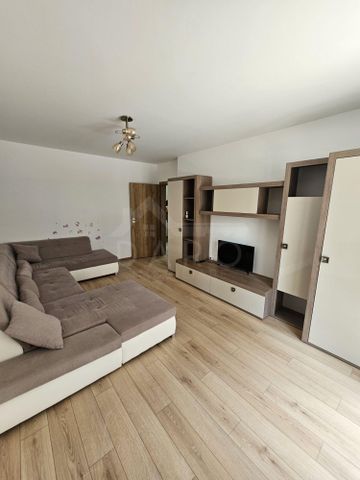Închiriază Apartament 2 camere Libertății - Fotografie 2