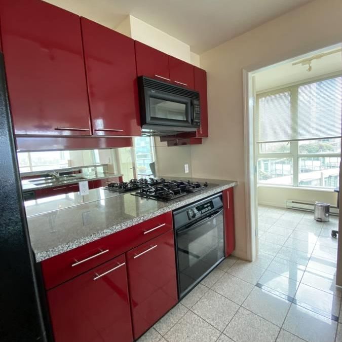 1328 Pender Street W #60X, Vancouver, BC V6E4T1 - Photo 1