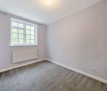 Hanson Close, Beckenham, BR3 - Photo 4