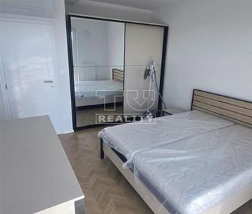 NA PRENÁJOM 2 IZBOVÝ BYT V NADŠTANDARDE + 2 PARKOVACIE MIESTA V GAR... - Photo 3