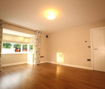 5 bedroom detached house to rent - Photo 4