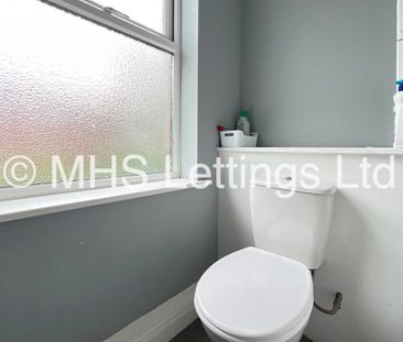 1 Bedroom Bedsit for rent in Midland Road - Photo 6