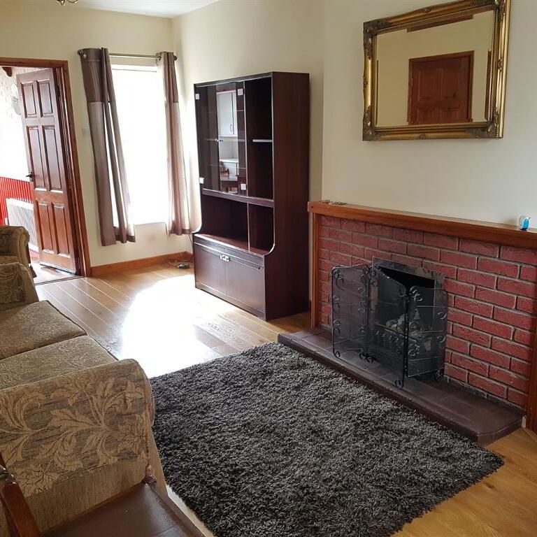 9 Main Street, Broughshane, Ballymena, BT42 4JW - Photo 1