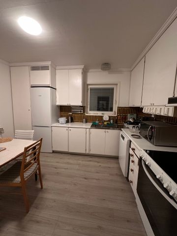 Övre Egilsvägen, Södertälje - Photo 4