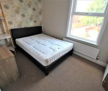 School View, Hyde Park, LS6 1EN, Leeds - Photo 4