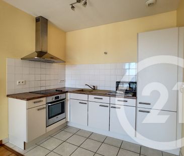 Location Appartement 3 pièces 62m² CHATEAUROUX 36000 - Photo 4
