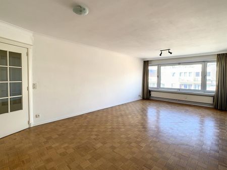 3 slaapkamer appartement in het hartje van Leuven! - Photo 2