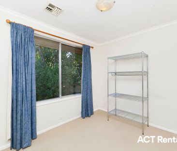 23 Oakover Circuit, Kaleen ACT 2617 - House For Rent | Domain - Photo 6