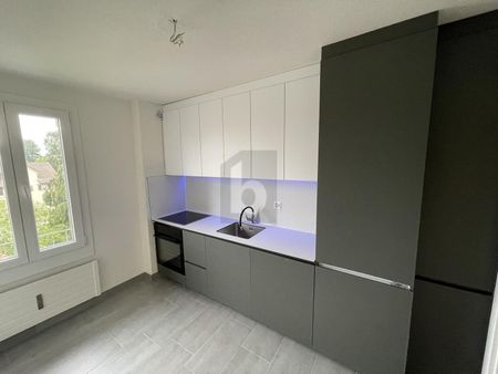 RENOVIERT MIT MODERNER KÜCHE - Photo 2