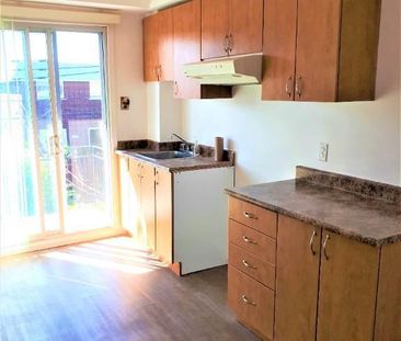 N-Rosemont 4.5 2e étage de plex Tranquille et Sécuritaire - Photo 2