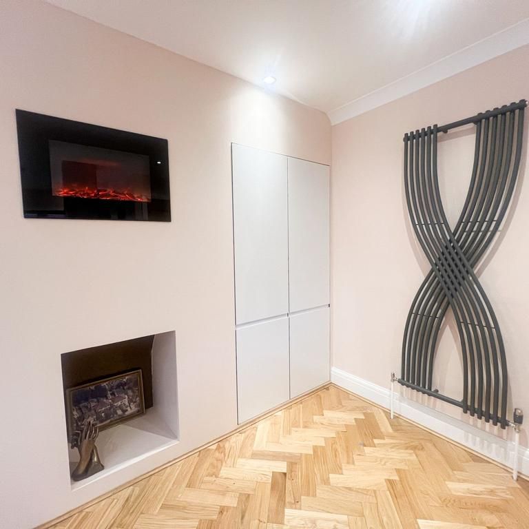 4 bedroom semi-detached house to rent - Photo 1