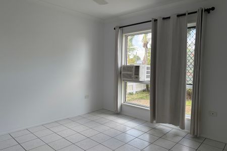 1/211 Evan Street, 4740, South Mackay - Photo 4